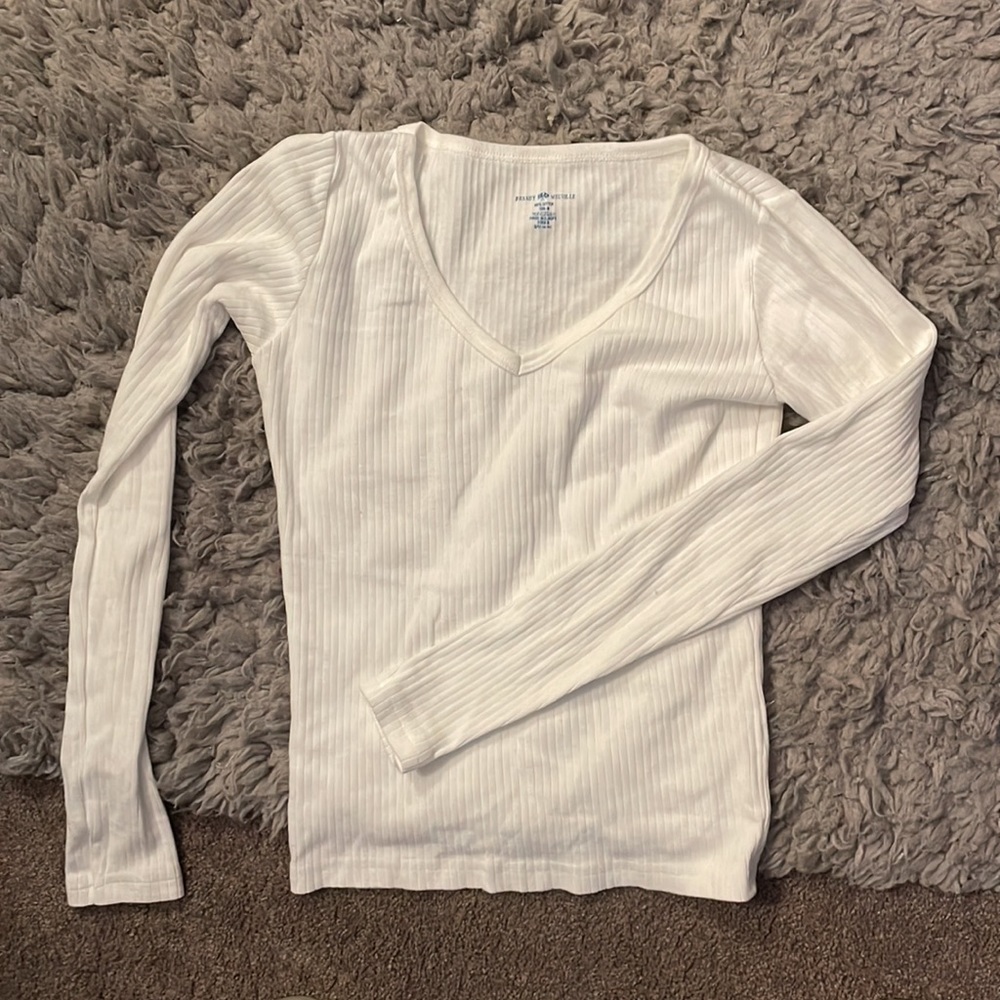 Brandy Melville white long sleeve v neck ribbed top